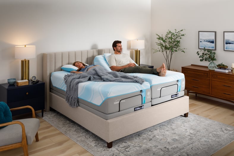 The Tempur-Pedic® ActiveBreeze Split King Adjustable Bed: personalized comfort for both partners, with cooling or warming options—so you can each sleep your best without compromise.